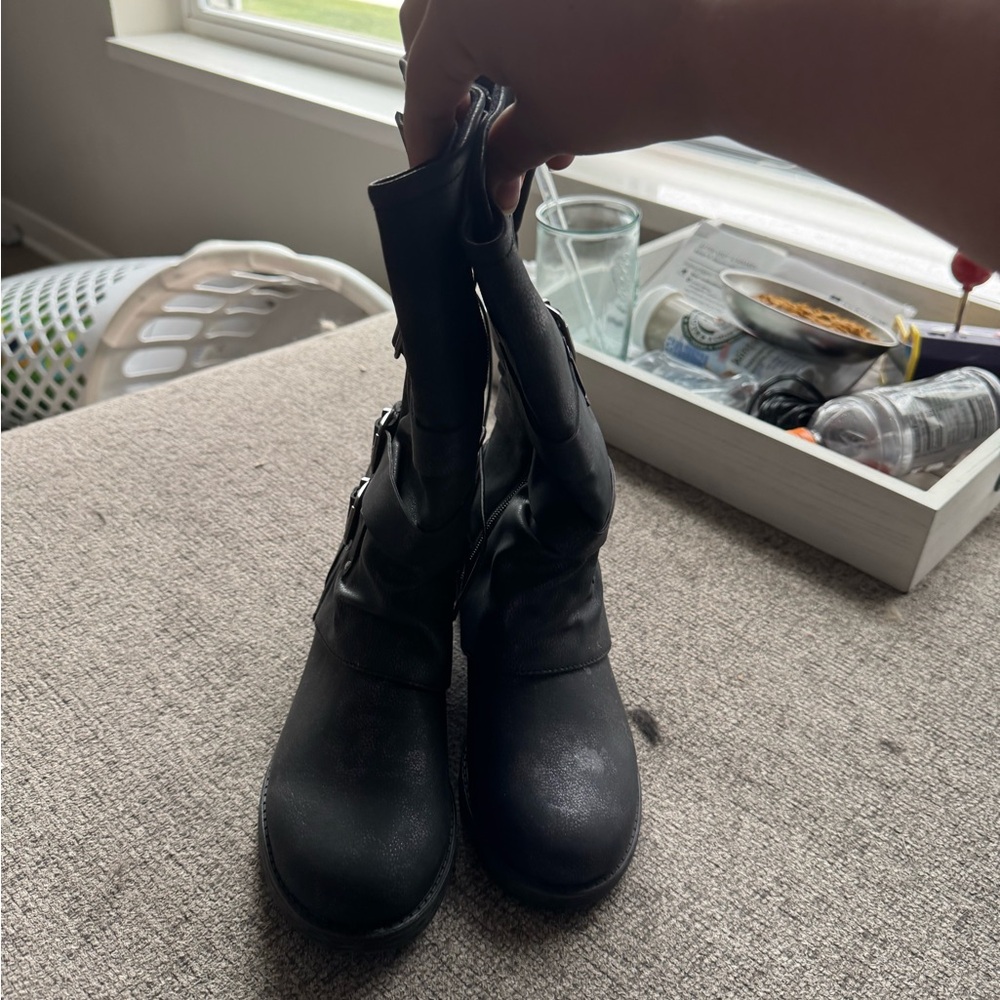Black Leather Combat Moto Boots with Zipper